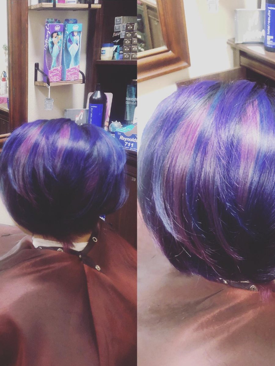 Vibrant violet & magenta color
